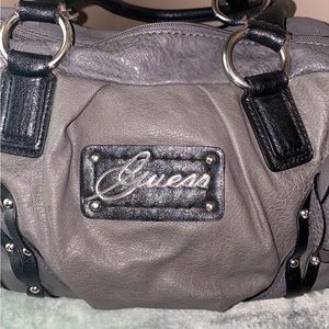 Large guess shoulder bag